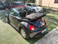 Usata VW New Beetle 105 CV (77 kW) 2006 Nero Utilitaria