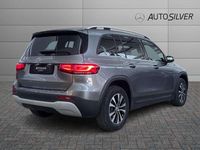 Usata Mercedes GLB200 150 CV (110 kW) 2022 Grigio montagna / metallizzato SUV