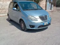Usata Lancia Musa Gold 95 CV (69 kW) 2011 Blu Monovolume