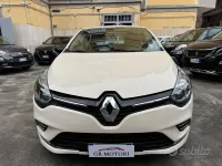 Usata Renault Clio IV Life 75 CV (55 kW) 2016 Beige Utilitaria