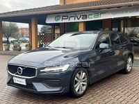 Usata Volvo V60 Business Edition 197 CV (144 kW) 2021 Blu Station wagon