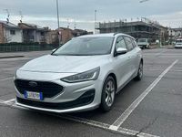Usata Ford Focus 120 CV (88 kW) 2022 Grigio Station wagon