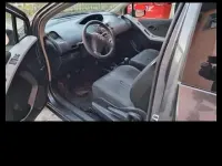 Usata Toyota Yaris 65 CV (47 kW) 2010 Utilitaria
