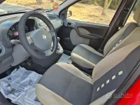 Usata Fiat Panda Climbing 60 CV (44 kW) 2010 Rosso Utilitaria