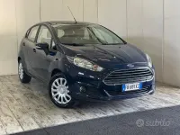 Usata Ford Fiesta 75 CV (55 kW) 2016 Bluazzurro Utilitaria