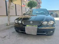 Usata Jaguar X-type 145 CV (106 kW) 2009 Nero Berlina