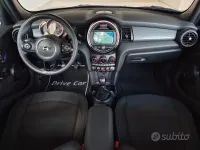 Usata Mini Cooper D 116 CV (85 kW) 2019 Verde Utilitaria