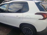 Usata Peugeot 2008 Access 75 CV (55 kW) 2017 SUV