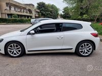 Begagnad VW Scirocco 140 HK (102 kW) 2009 Vit Sportkupé