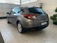 Usata Renault Mégane GrandTour 110 CV (80 kW) 2015 Marrone Station wagon