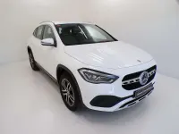 Usata Mercedes GLA180 116 CV (85 kW) 2021 Bianco SUV