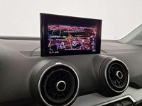Usata Audi Q2 Business 150 CV (110 kW) 2020 Argento SUV
