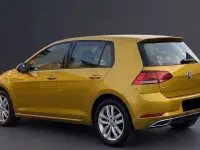 Usata VW Golf VII Business 116 CV (85 kW) 2018 Oro Berlina