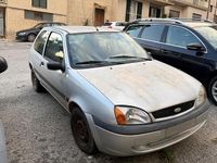 Usata Ford Fiesta 49 CV (36 kW) 2000 Utilitaria