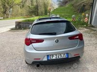 Usata Alfa Romeo Giulietta Exclusive 169 CV (124 kW) 2013 Grigio Utilitaria