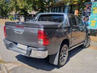 usata Toyota HiLux 2.4 d-4d double cab Executive 4wd auto + IVA 22%