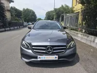 Usata Mercedes E220 Business 194 CV (142 kW) 2017 Grigio Station wagon