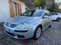 Usata VW Golf Comfortline 101 CV (74 kW) 2006 Grigio Berlina