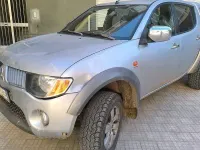 Usata Mitsubishi L200 136 CV (100 kW) 2007 Grigio Pick-up