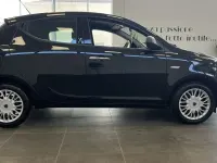 Usata Lancia Ypsilon Silver 69 CV (50 kW) 2018 Nero Utilitaria