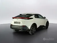 Usata Toyota C-HR Eco 152 CV (111 kW) 2025 Bianco SUV