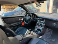Usata Mercedes SLK200 163 CV (119 kW) 2001 Nero Cabrio