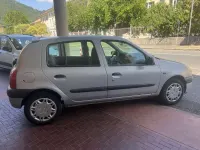 Usata Renault Clio 58 CV (42 kW) 2000 Blu/azzurro Berlina