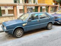 Usata Lancia Delta 78 CV (57 kW) 1985 Blu Utilitaria