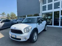Usata Mini Countryman Business 90 CV (66 kW) 2015 Bianco SUV