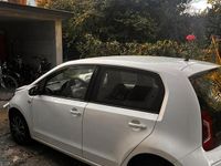 Usata VW up! Move 68 CV (50 kW) 2013 Bianco Utilitaria
