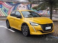 Usata Peugeot 208 GT-line 101 CV (74 kW) 2020 Giallo Utilitaria