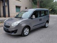 Usata Opel Combo 105 CV (77 kW) 2013 Grigio Monovolume
