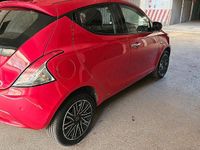 Usata Lancia Ypsilon Gold 60 CV (44 kW) 2020 Rosso Utilitaria
