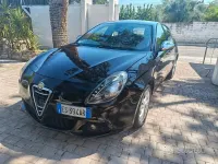 Usata Alfa Romeo Giulietta Exclusive 105 CV (77 kW) 2013 Nero Utilitaria