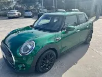 Usata Mini ONE 101 CV (74 kW) 2020 Verde Utilitaria