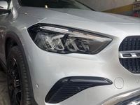 Usata Mercedes GLA200 Progressive 149 CV (109 kW) 2023 Grigio SUV