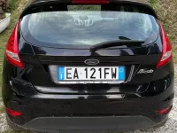 Usata Ford Fiesta 60 CV (44 kW) 2010 Nero Berlina