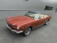 Usata Ford Mustang 203 CV (149 kW) 1966 Marrone Cabrio