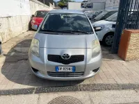 Usata Toyota Yaris 69 CV (50 kW) 2008 Grigio Utilitaria