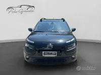 Usata Citroën C4 Shine 114 CV (83 kW) 2015 Nero SUV