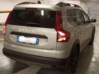 Usata Dacia Jogger 101 CV (74 kW) 2023 Argento Monovolume