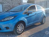 Usata Ford Fiesta 2010 Blu Utilitaria