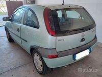 Usata Opel Corsa 75 CV (55 kW) 2002 Utilitaria