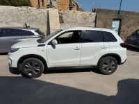 Usata Suzuki Vitara 129 CV (94 kW) 2024 Bianco SUV