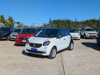Usata Smart ForFour 71 CV (52 kW) 2018 Bianco(met.) Utilitaria