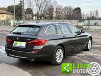 Usata BMW 520 Luxury Line 190 CV (139 kW) 2019 Nero Station wagon