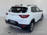 Second-hand Kia Stonic Style 79 CP (58 kW) 2025 Alb SUV