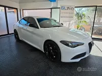 Usata Alfa Romeo Giulia Business 150 CV (110 kW) 2017 Bianco Berlina