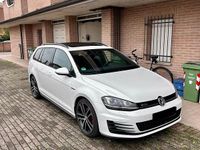 Usata VW Golf VII GTD 184 CV (135 kW) 2016 Bianco Station wagon