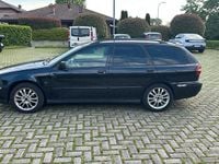 Usata Volvo V40 122 CV (89 kW) 2001 Nero Station wagon